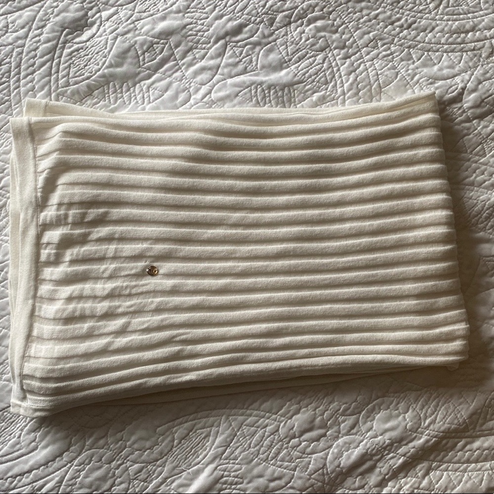 Lululemon Rejuvenate Scarf/Wrap